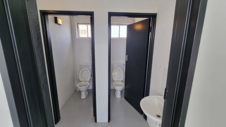 1 Bedroom Property for Sale in Woodstock Western Cape